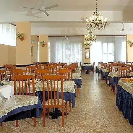 Ξενοδοχείο Corona Ρίμινι